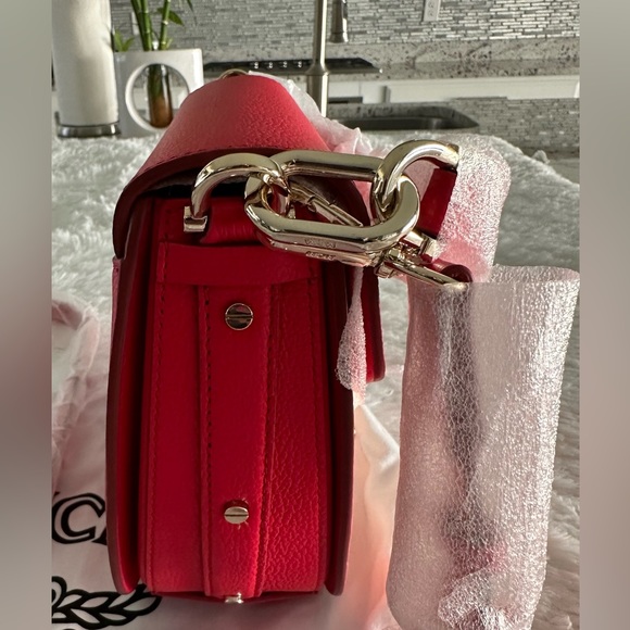 Authentic MCM Leather Patricia Colorblock Small Crossbody Bag Handbag NEW - Picture 5 of 13